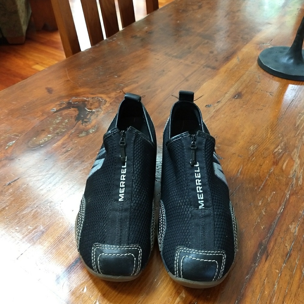 Merrell Zip Sneakers